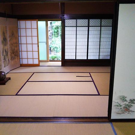 ゲストハウス「古民家の宿梨本軒」 Takayama (Nagano) Bagian luar foto