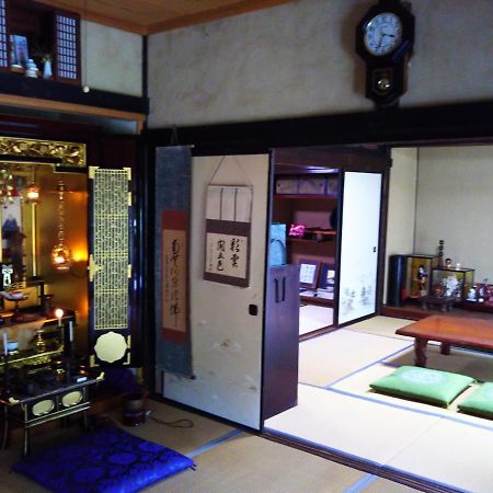 ゲストハウス「古民家の宿梨本軒」 Takayama (Nagano) Bagian luar foto